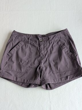 Mountain Hardwear Dusty Purple Cotton Blend Shorts Women’s Size 6